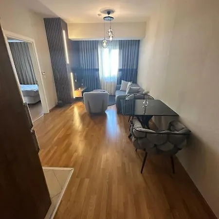 Peaceful In Beautiful Area Apartman *